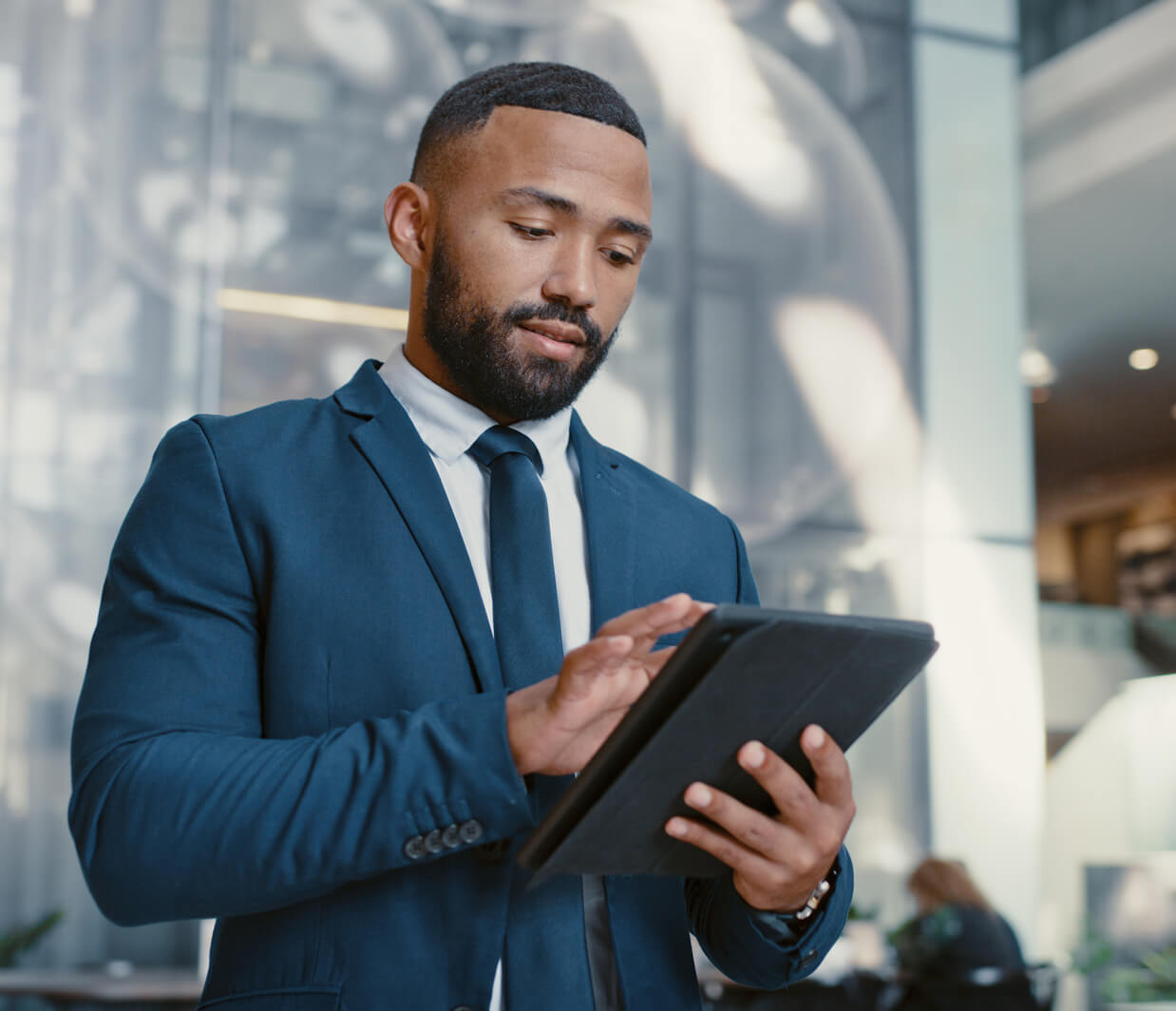 Man using iPad